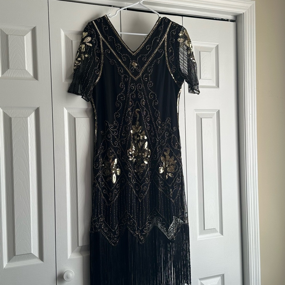 Great Gatsby Black and Gold Asymmetrical Dress Halloween Costume